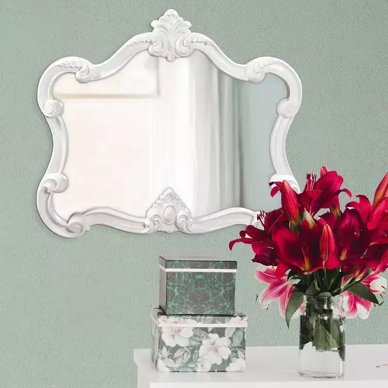 Howard Elliott Miroir mural d'appoint encadré brillant Veruca 28"x32" Blanc : Rectangle moderne, aucun assemblage requis