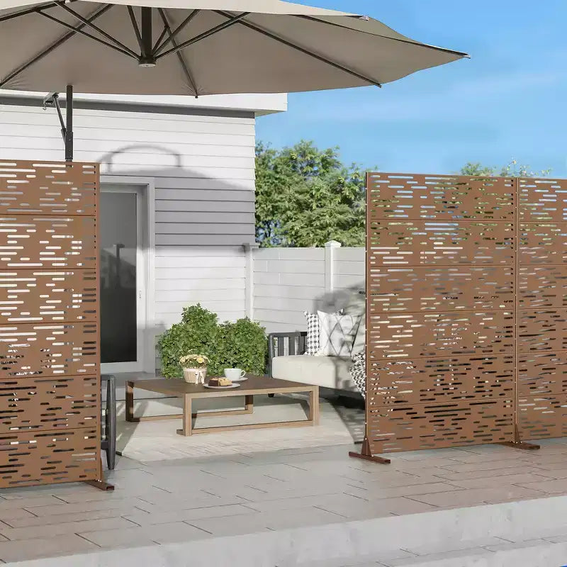 72 H47W Jardinière noire en métal Dovelina avec treillis brise-vue pour patio de café, jardin et balcons