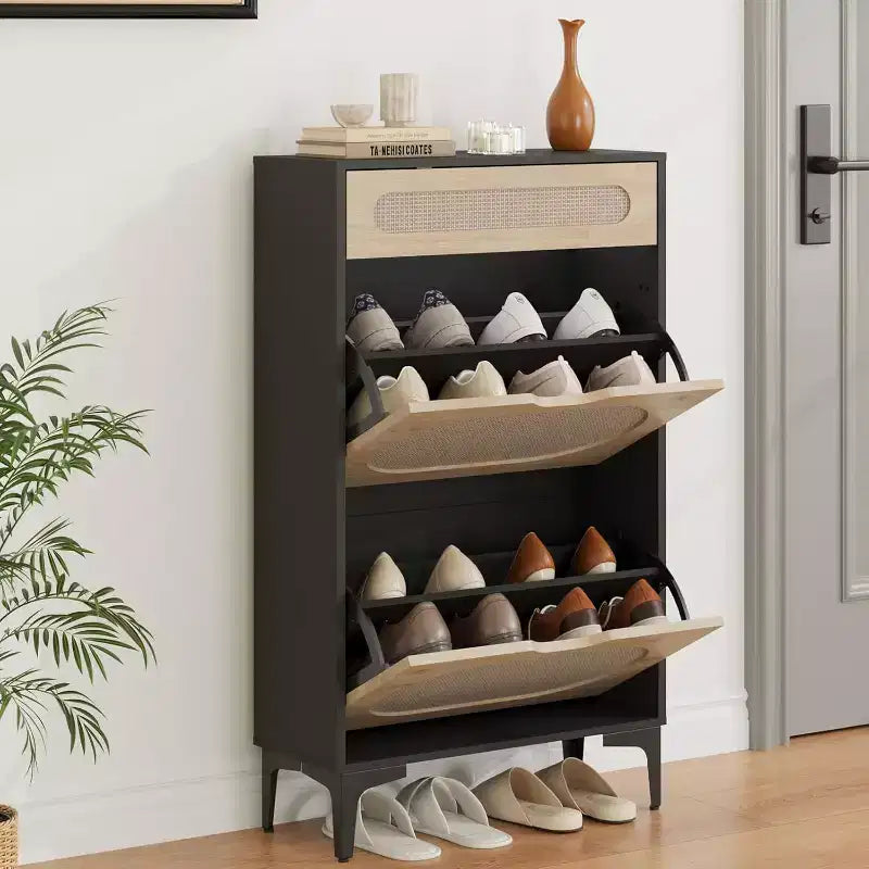 Meuble à chaussures DobleePy en chêne et rotin, rangement à chaussures à 3 niveaux avec 2 tiroirs basculants et 1 tiroir coulissant, étagère réglable, organiseur étroit pour entrée