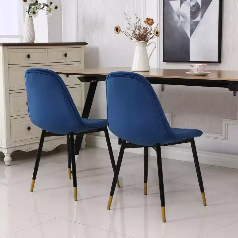 Lot de 4 chaises de salle à manger modernes Okak en tissu, avec dossier incurvé et pieds métalliques inclinés, chaises d'appoint pour cuisine et salle à manger