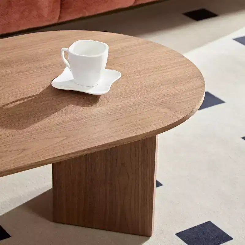 Table basse ovale moderne Okak 39L, petite table d'appoint avec base piédestal robuste, taille compacte pour salon et chambre à coucher