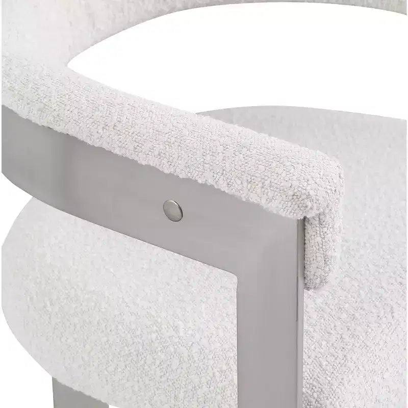 Meridian Furniture, Chaises de salle à manger Romeo Boucle (Lot de 2)
