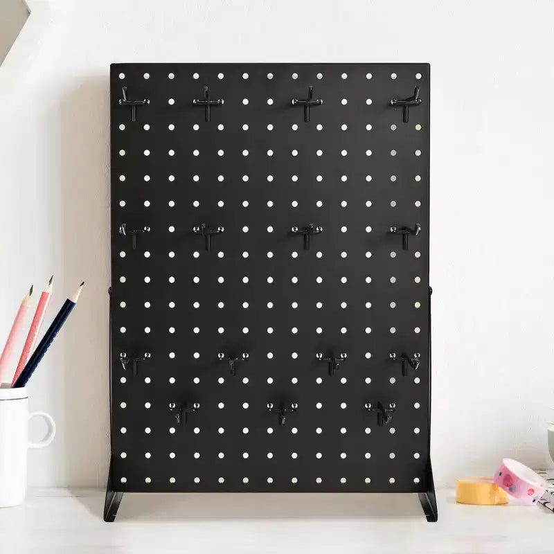 Présentoir perforé VEVOR, présentoir de table perforé de 43,2 x 33 cm avec 15 crochets, panneau perforé en acier laminé à froid épaissi, noir (1 pièce)