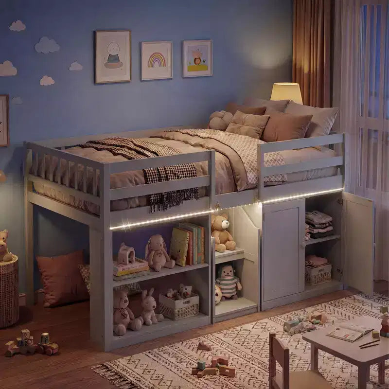 Lit mezzanine bas Costway avec lumière LED, escalier et garde-corps, lit jumeau moderne en bois pour enfants Blanc/Vert menthe/Gris