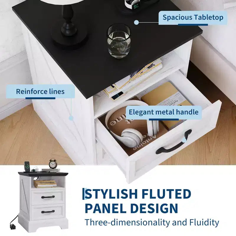 Table de chevet rustique de ferme 2 tiroirs, table de chevet moderne en bois, ports USB et prises CA, MDF durable, poignées en métal, blanc