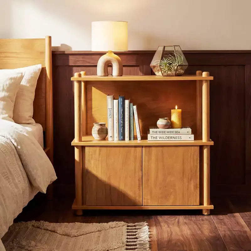 Table de chevet moderne en bois Christopher Knight Home Sawyer avec armoire de rangement et étagères ouvertes