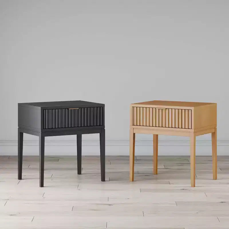 Nathan James Jasper Table de Chevet Noire en Bois Cannelé