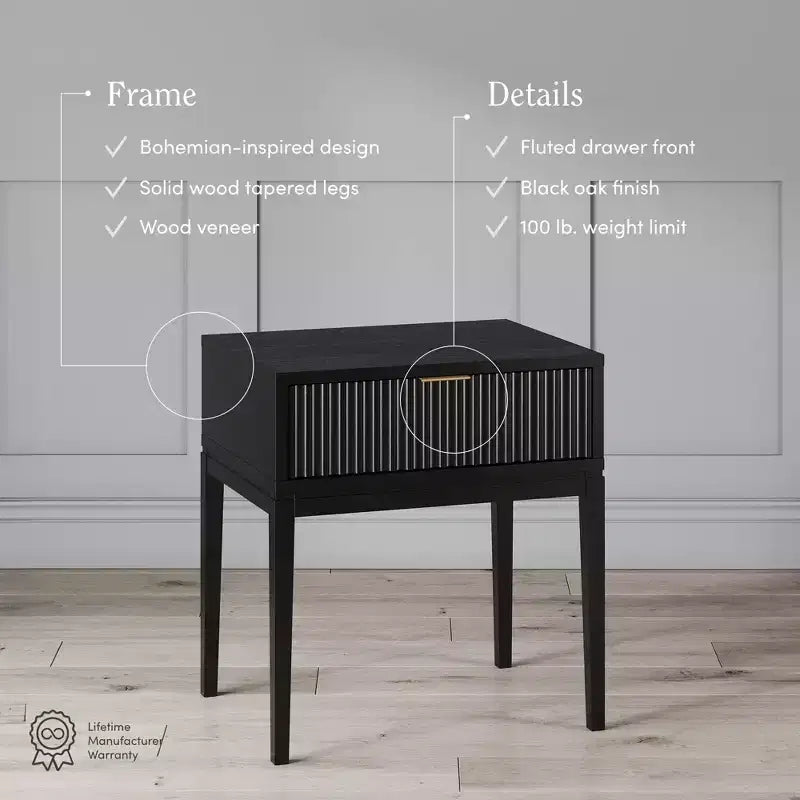 Nathan James Jasper Table de Chevet Noire en Bois Cannelé
