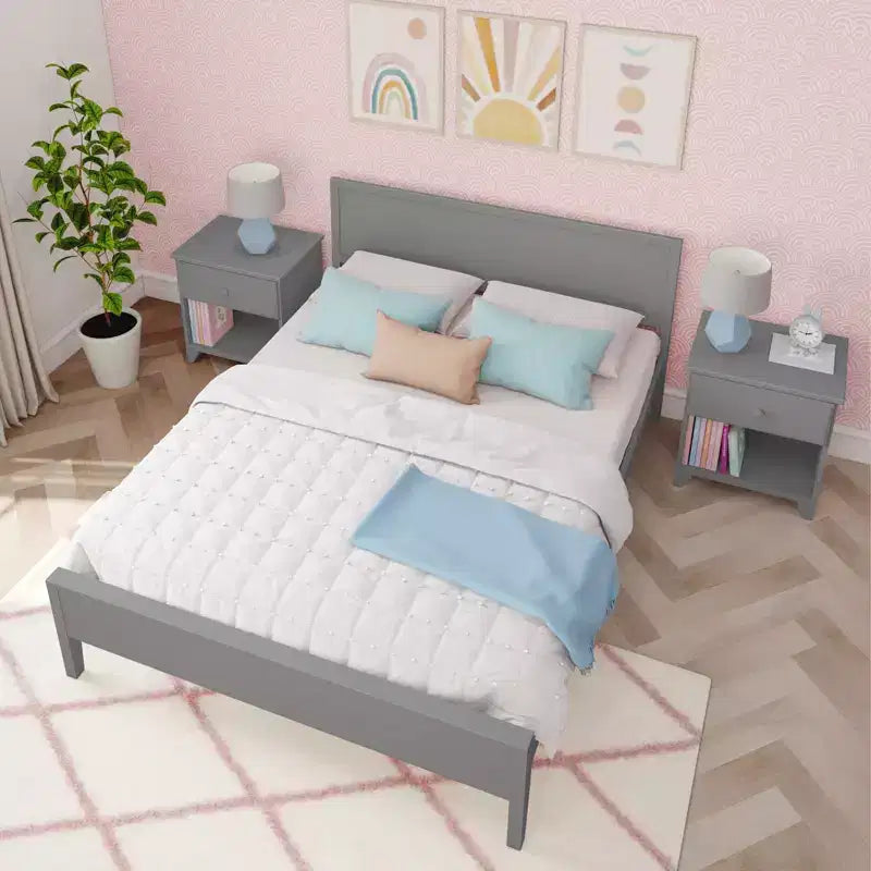 Max & Lily Queen Bed Frame, Solid Wood Classic Platform Bed with Panel Headboard for Kids