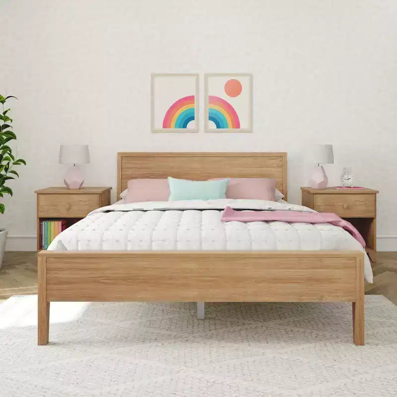 Max & Lily Queen Bed Frame, Solid Wood Classic Platform Bed with Panel Headboard for Kids