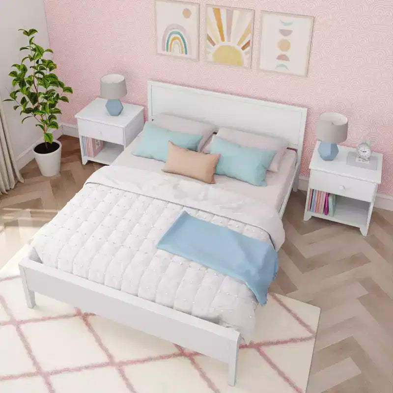 Max & Lily Queen Bed Frame, Solid Wood Classic Platform Bed with Panel Headboard for Kids