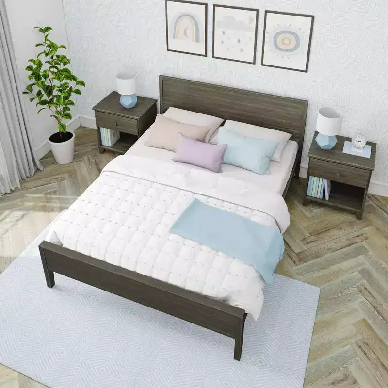 Max & Lily Queen Bed Frame, Solid Wood Classic Platform Bed with Panel Headboard for Kids