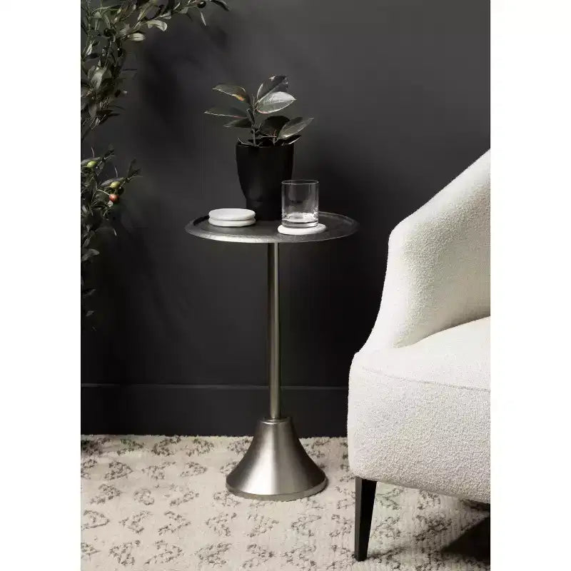 Kate and Laurel Sanzo Metal Side Table