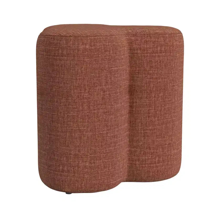 Pouffe en chenille HomePop en forme de trèfle