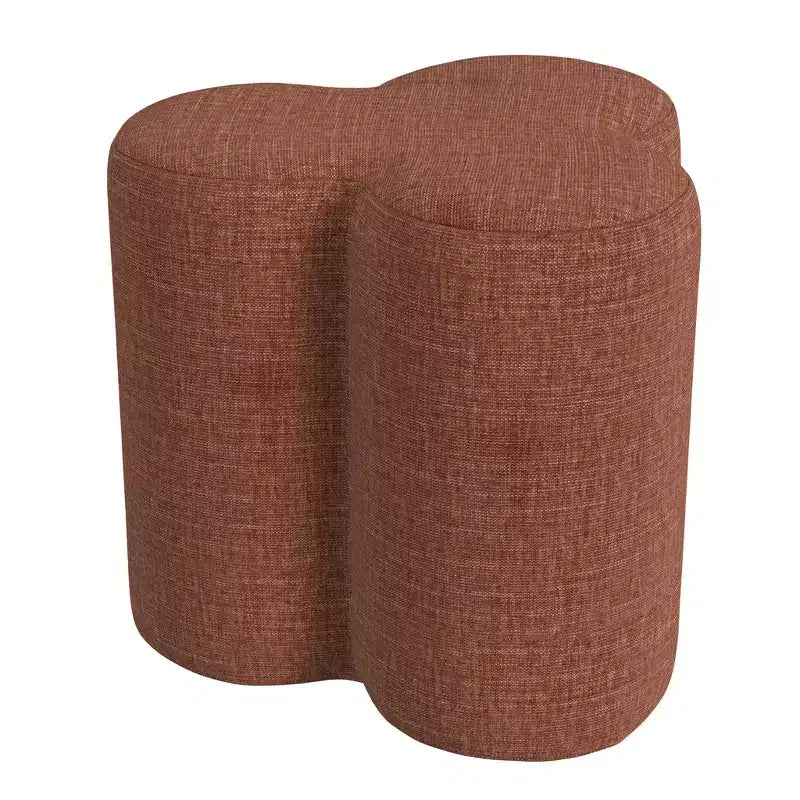 Pouffe en chenille HomePop en forme de trèfle