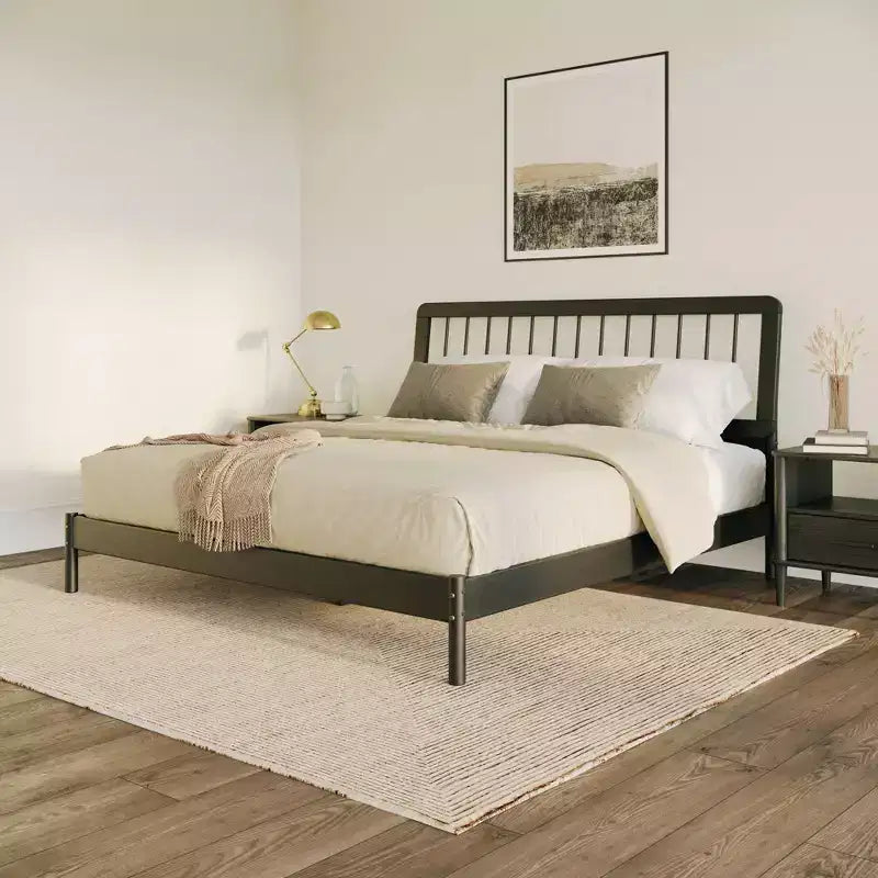 Lit Saracina Home King avec tête de lit à barreaux