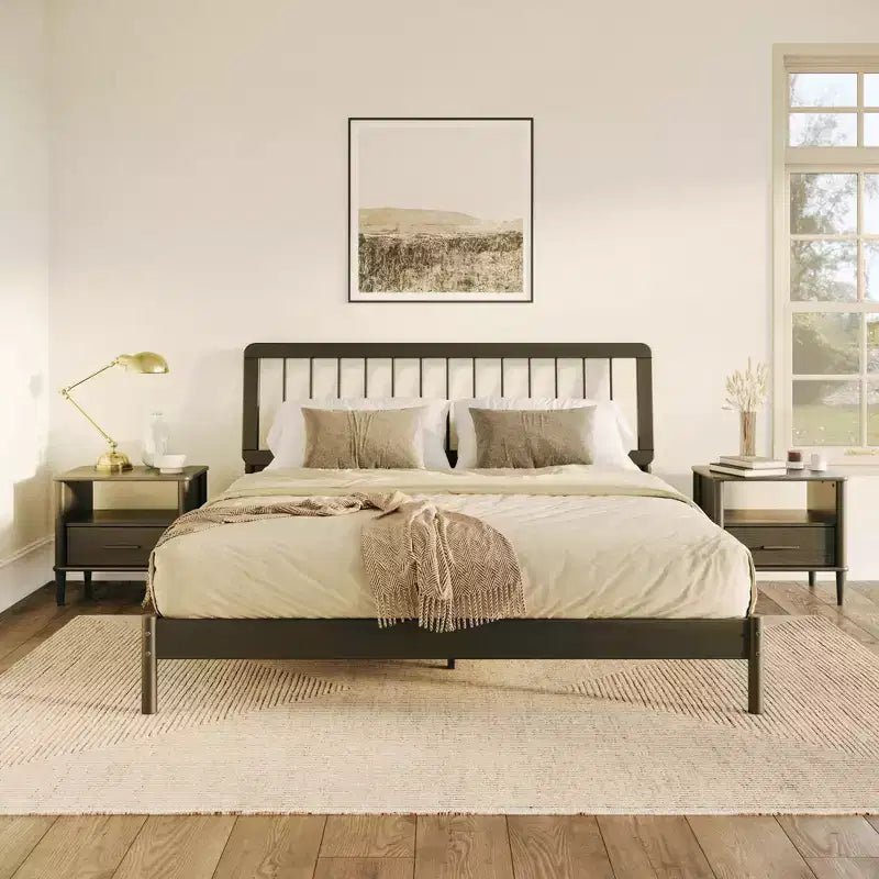 Lit Saracina Home King avec tête de lit à barreaux