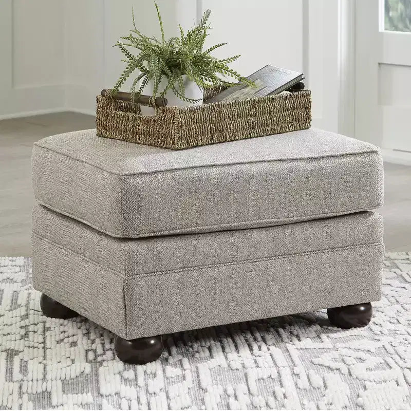 Signature Design by Ashley Gaelon, pouf rembourré ferme et décontracté avec pieds ronds, gris et marron