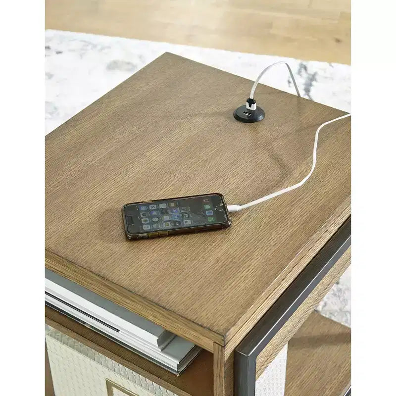 Signature Design by Ashley Table d'appoint contemporaine Fridley Brun/Noir