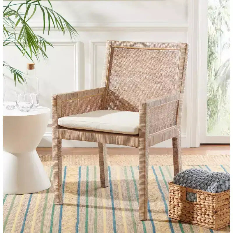 Fauteuil d'appoint Sarai avec coussin - ACH6520 - Safavieh