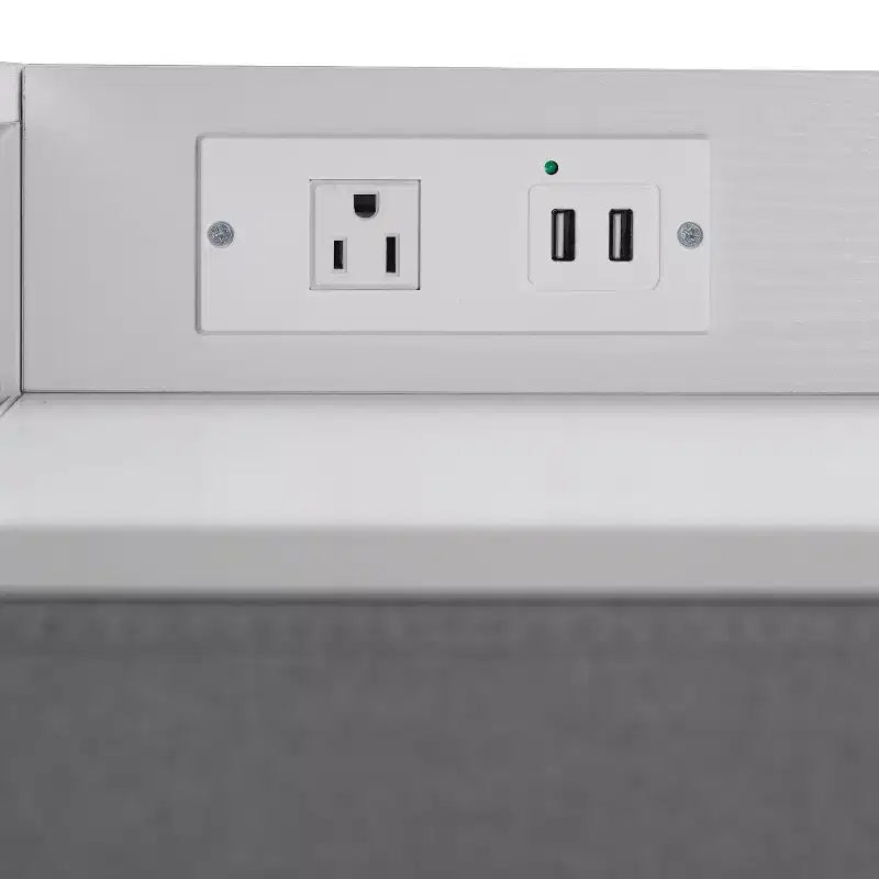 Flash Furniture Sodano Table de Chevet 4 Tiroirs avec Station de Charge, 2 Ports USB et 1 Prise, Cadre Métallique, Dessus, Tiroirs et Poignées en Bois Manufacturé