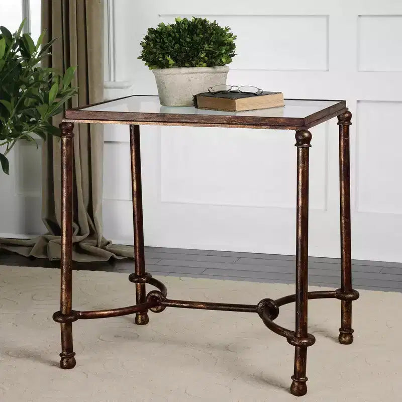 Table d'appoint Uttermost Warring Iron