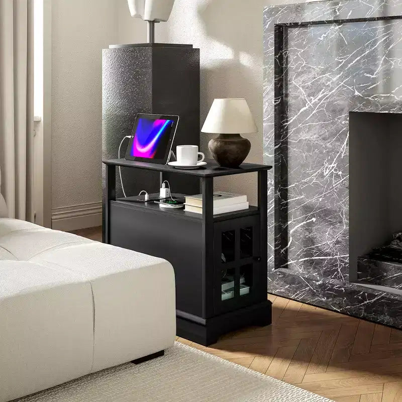 Table d'appoint HOMCOM avec station de charge, Table d'appoint étroite avec ports USB et prises, Rangement dissimulé et étagère ouverte pour salon