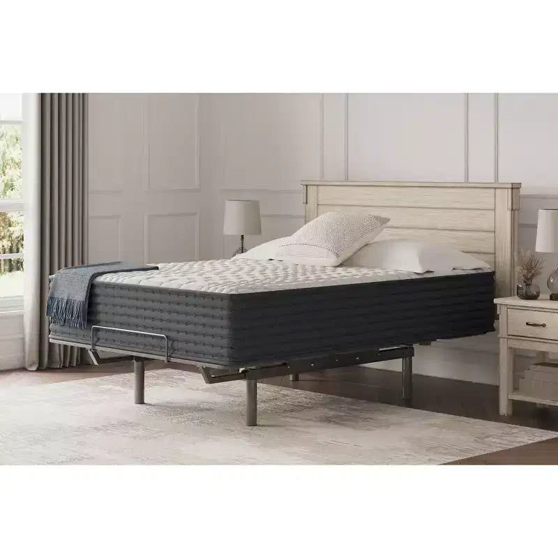 Matelas en mousse à mémoire de forme hybride Signature Design by Ashley Hybrid 1300, 13 po, moelleux