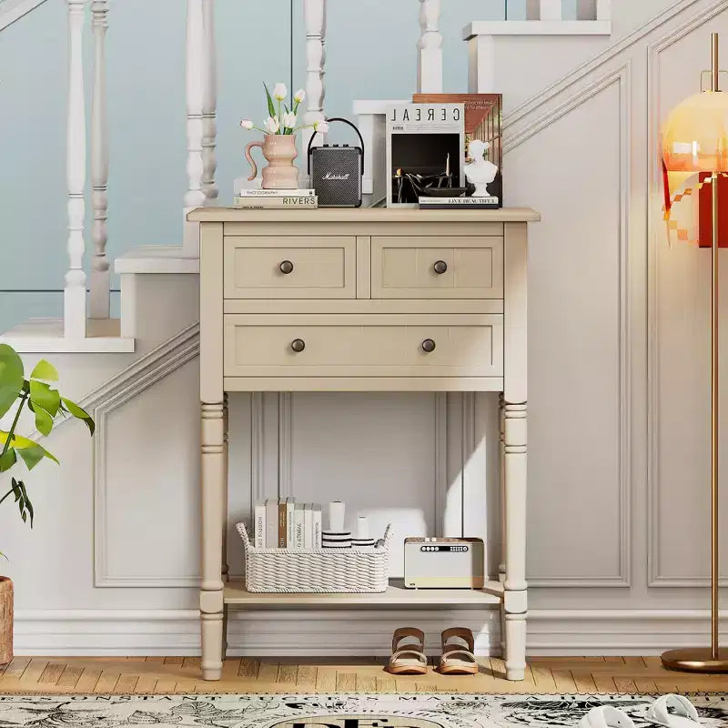Console étroite Whisen avec trois tiroirs de rangement et étagère inférieure