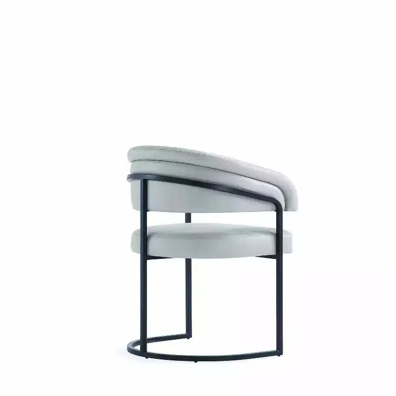 Chaise de salle à manger moderne Manhattan Comfort Augusta en similicuir
