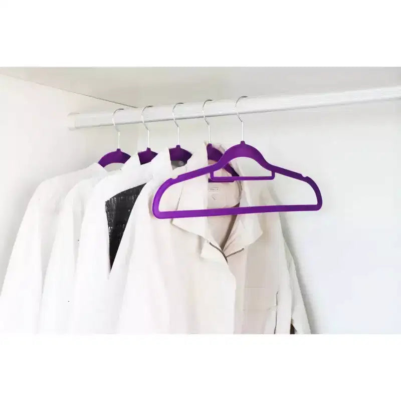 Cintres antidérapants en velours de qualité supérieure J&V TEXTILES, lot de 120, avec crochet rotatif à 360 degrés